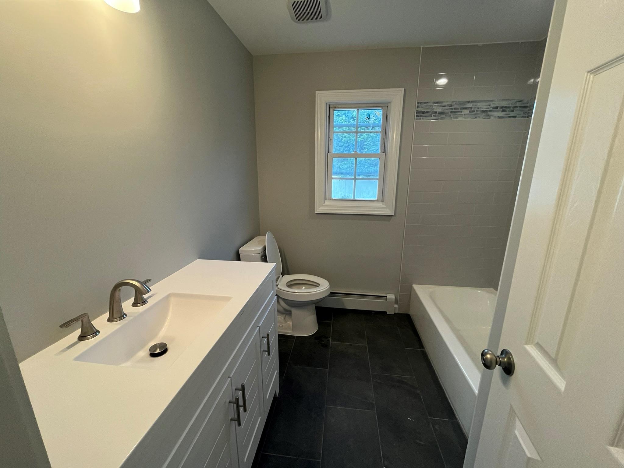 Single Family Doud  Nassau County, NY 11735, MLS-862350-6