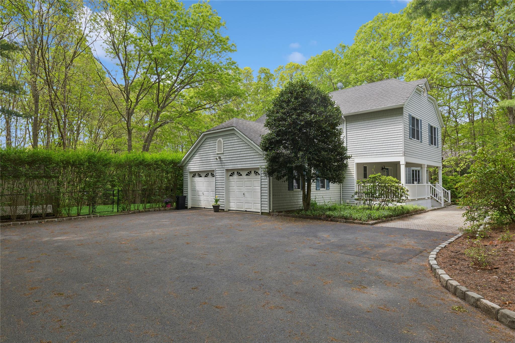 Single Family Carriage  Suffolk County, NY 11949, MLS-862352-2