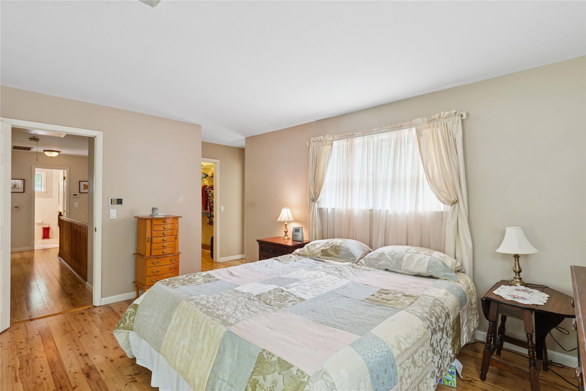 Single Family Carriage  Suffolk County, NY 11949, MLS-862352-25