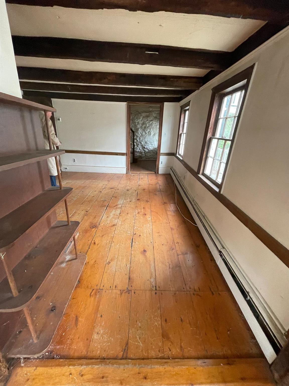 Single Family Main  Nassau County, NY 11576, MLS-862353-9