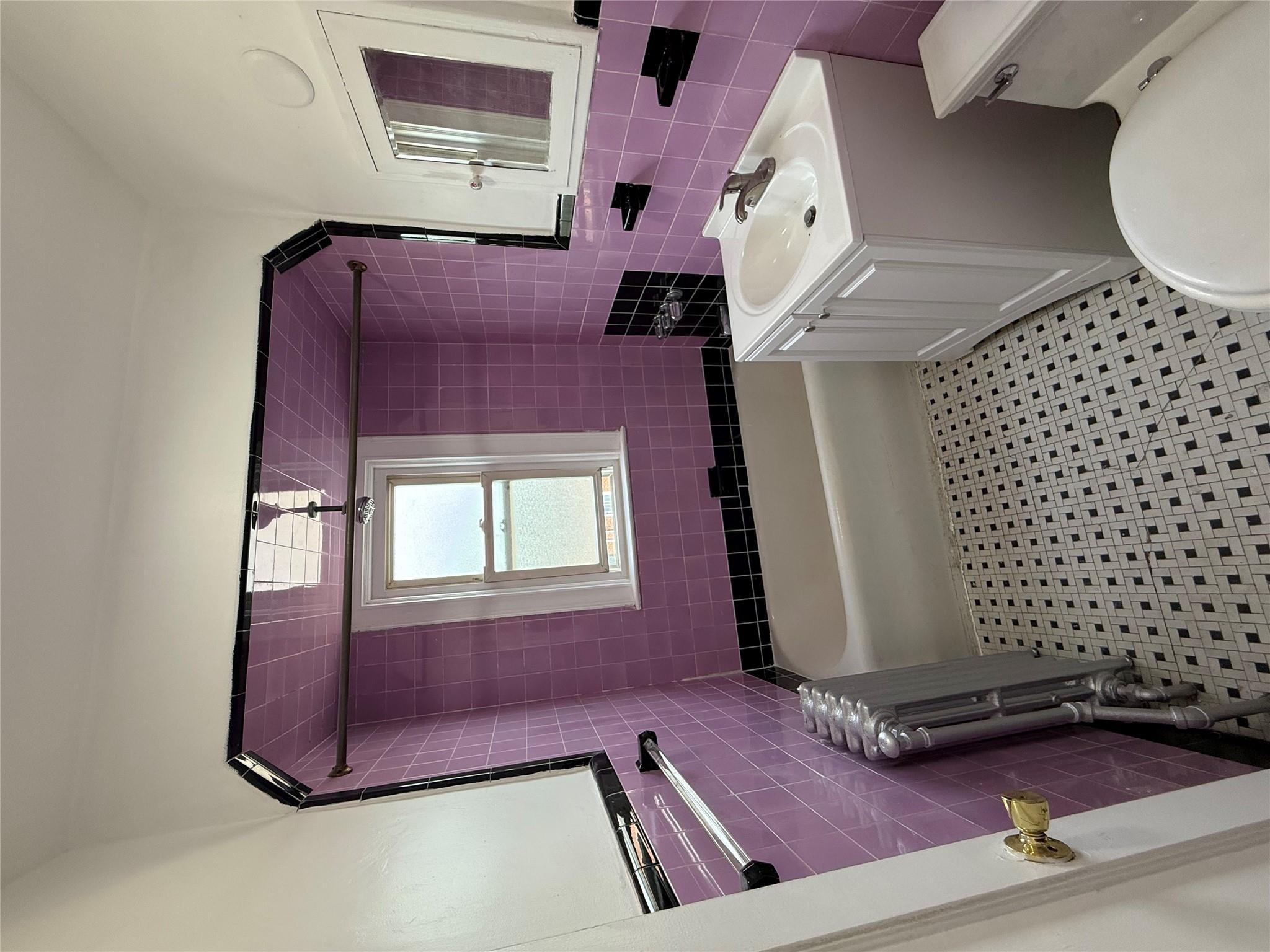 Single Family Hill  Bronx, NY 10466, MLS-862370-10