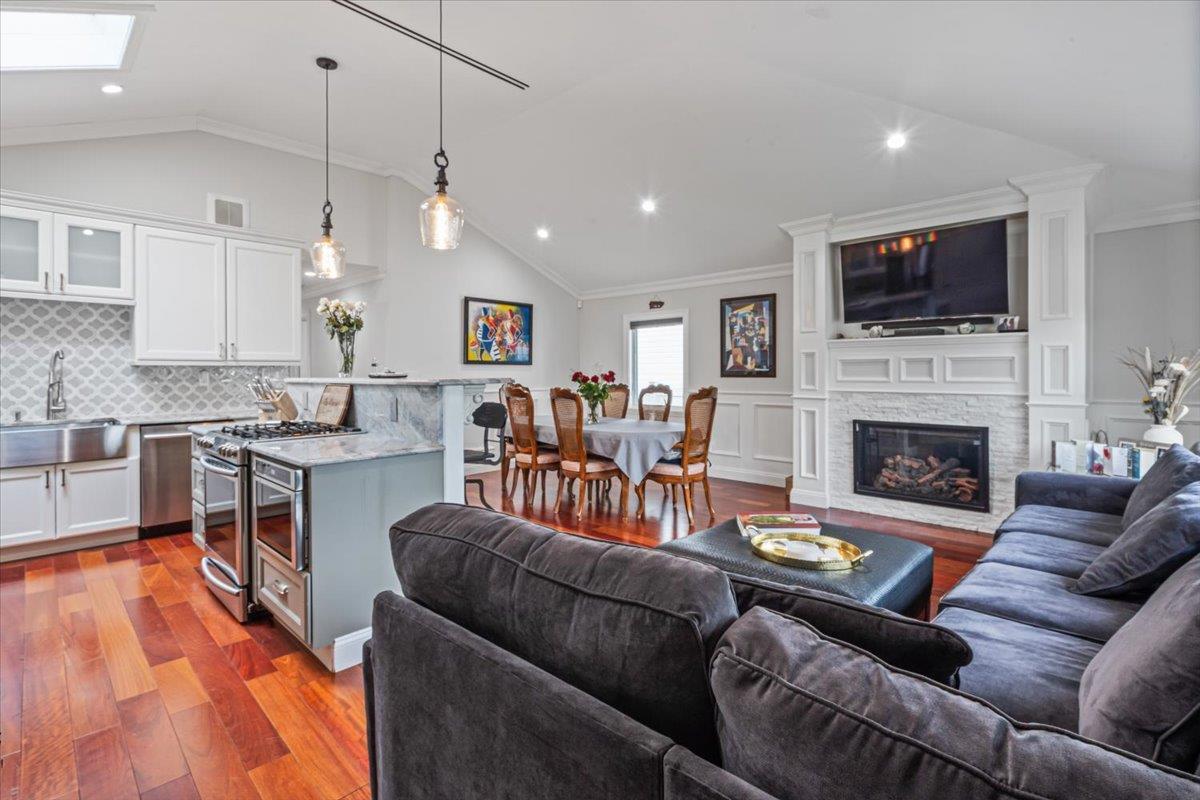Single Family 80th Street  Queens, NY 11414, MLS-862381-10
