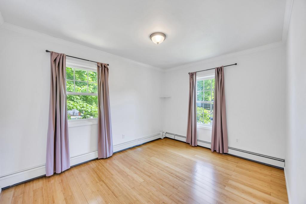 Single Family Terrace View  Nassau County, NY 11735, MLS-862386-16