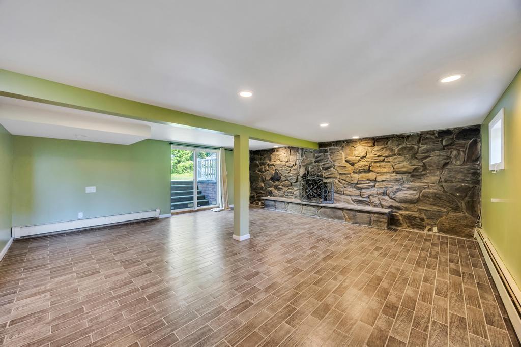Single Family Terrace View  Nassau County, NY 11735, MLS-862386-20