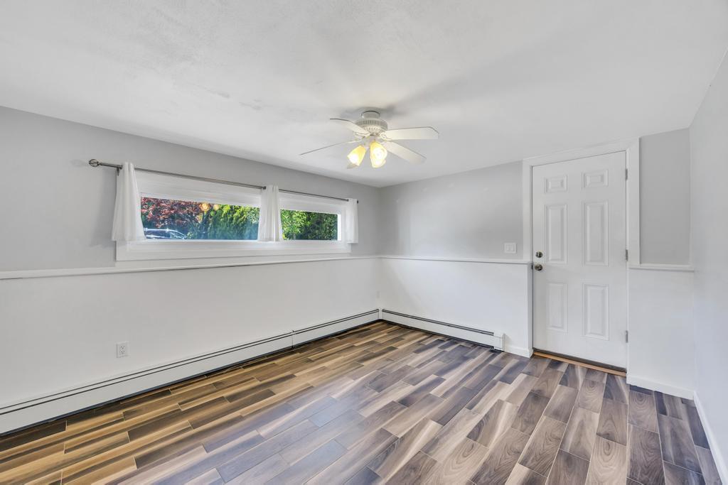 Single Family Terrace View  Nassau County, NY 11735, MLS-862386-25