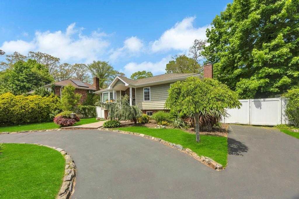 Single Family Terrace View  Nassau County, NY 11735, MLS-862386-3