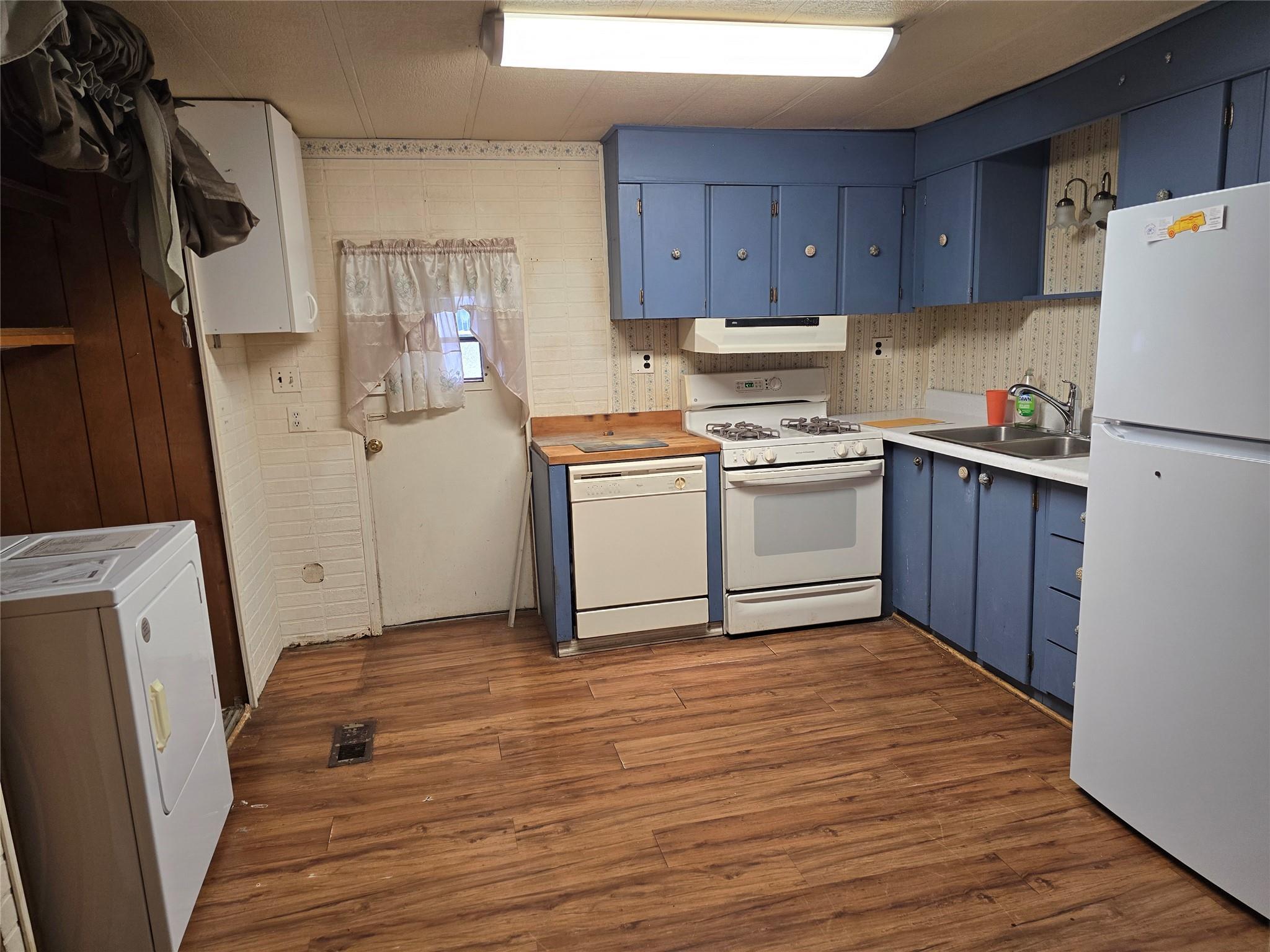 Single Family Fresh Pond Road  Suffolk County, NY 11933, MLS-862390-5