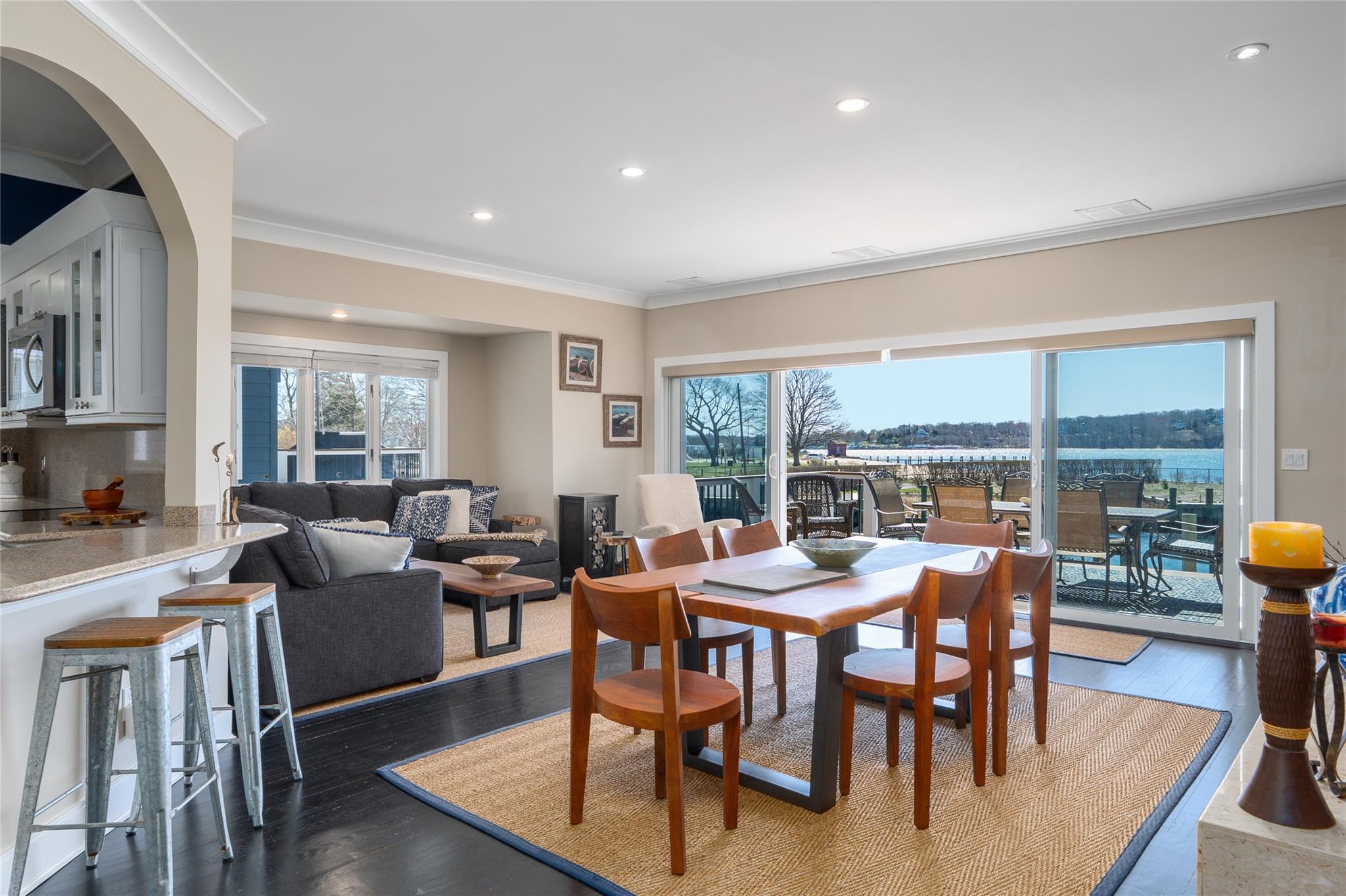 Condo 6th  Suffolk County, NY 11944, MLS-862399-8