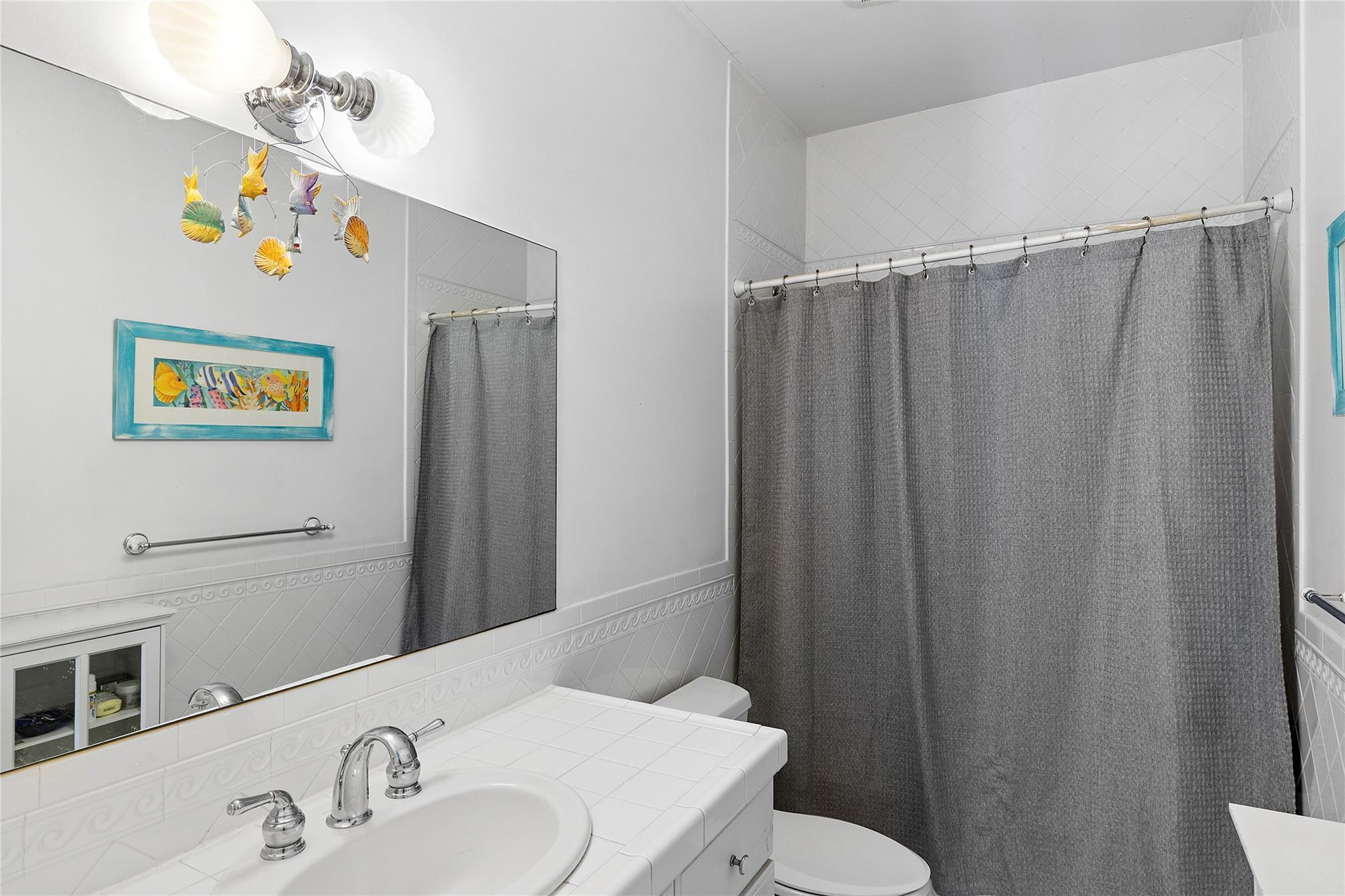 Single Family South Country Suffolk County, NY 11977, MLS-862402-17