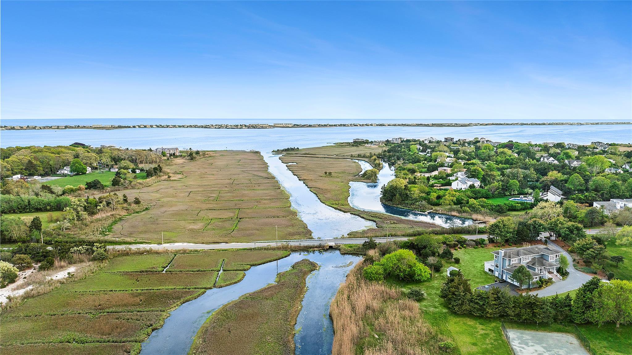 Single Family South Country Suffolk County, NY 11977, MLS-862402-25