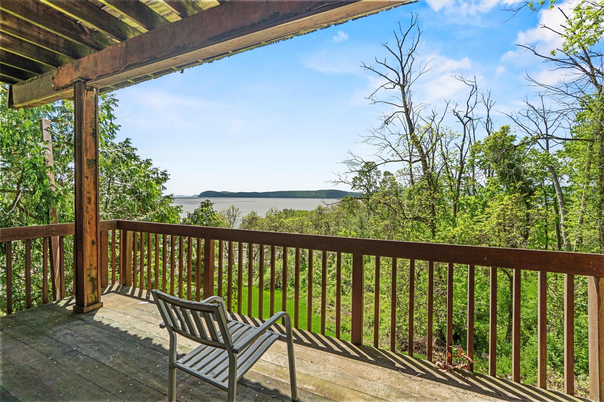 Single Family Albany Post  Westchester County, NY 10520, MLS-862422-39