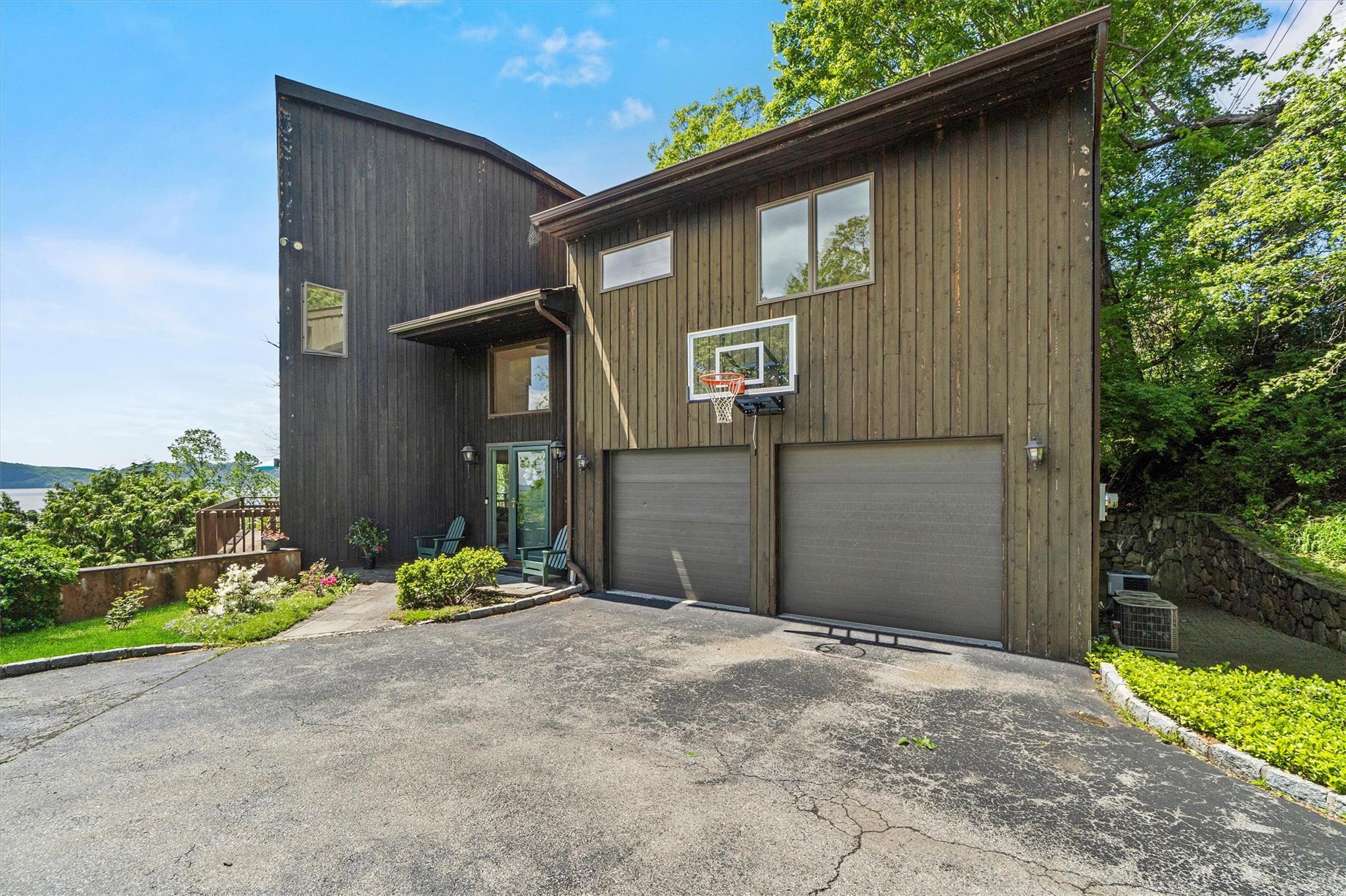 Single Family Albany Post  Westchester County, NY 10520, MLS-862422-42