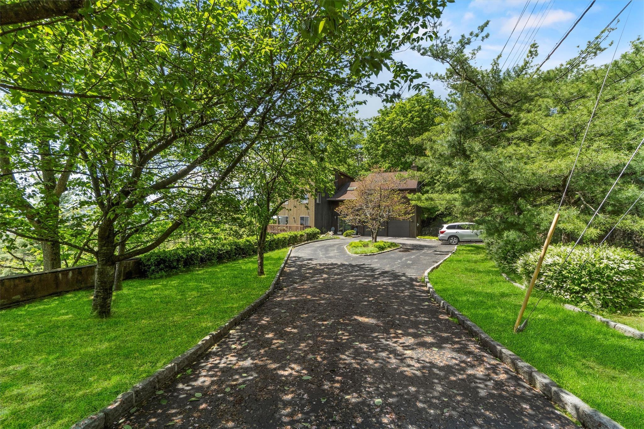 Single Family Albany Post  Westchester County, NY 10520, MLS-862422-44