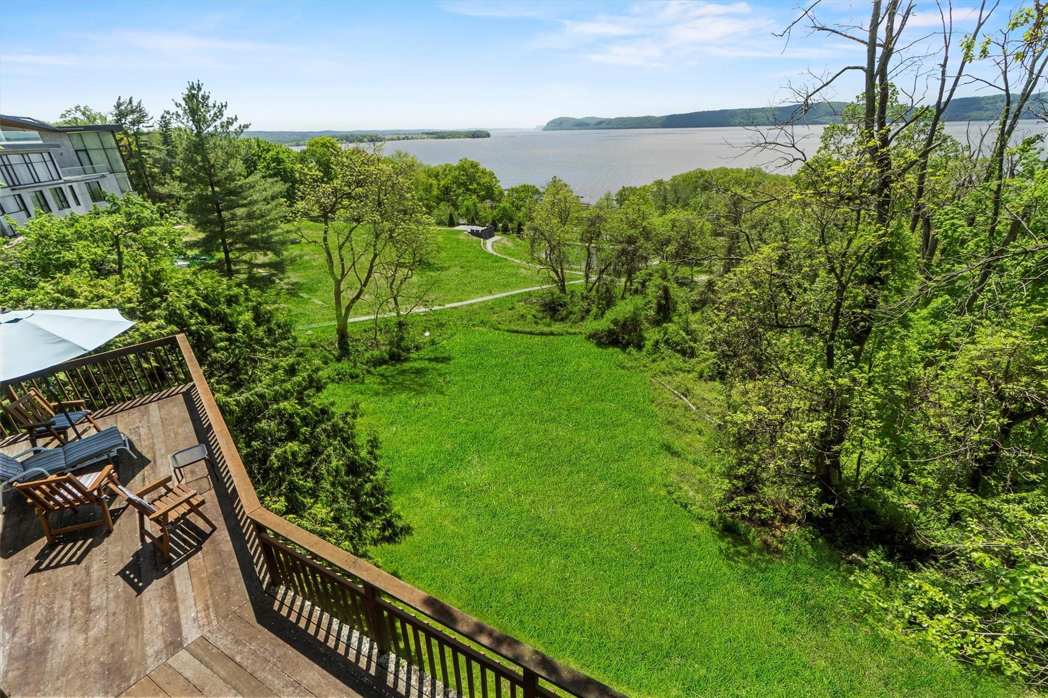 Single Family Albany Post  Westchester County, NY 10520, MLS-862422-9