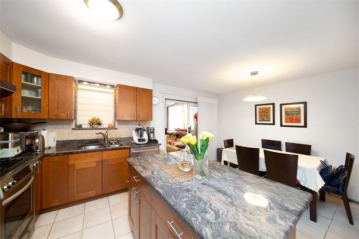 Single Family 66th  Queens, NY 11362, MLS-862451-8