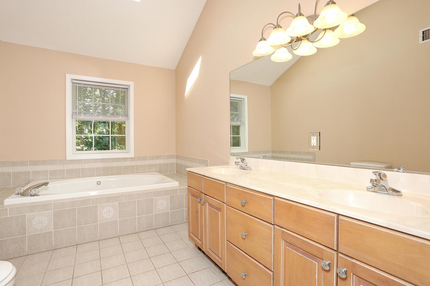 Single Family Airmont  Rockland County, NY 10901, MLS-862461-23
