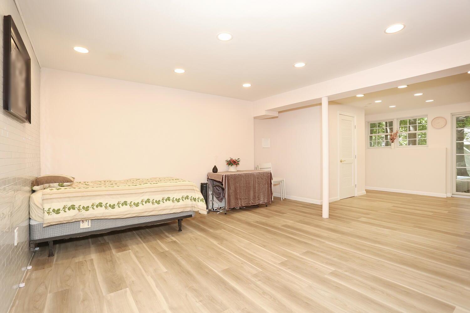 Single Family Airmont  Rockland County, NY 10901, MLS-862461-32
