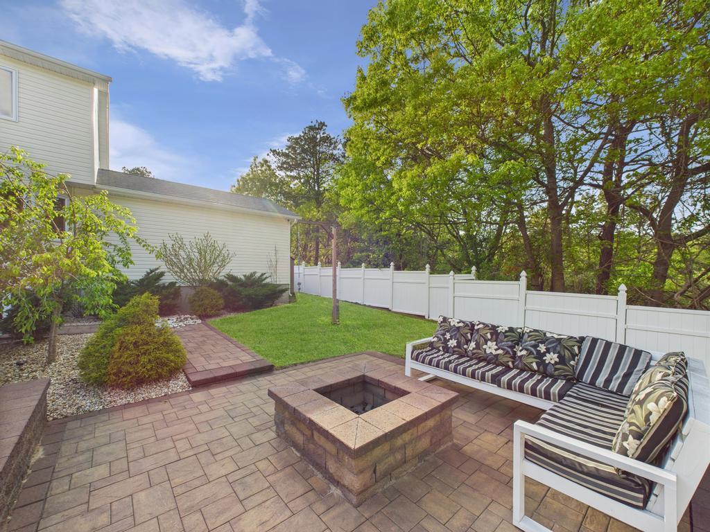 Single Family Lambert  Suffolk County, NY 11950, MLS-862484-43
