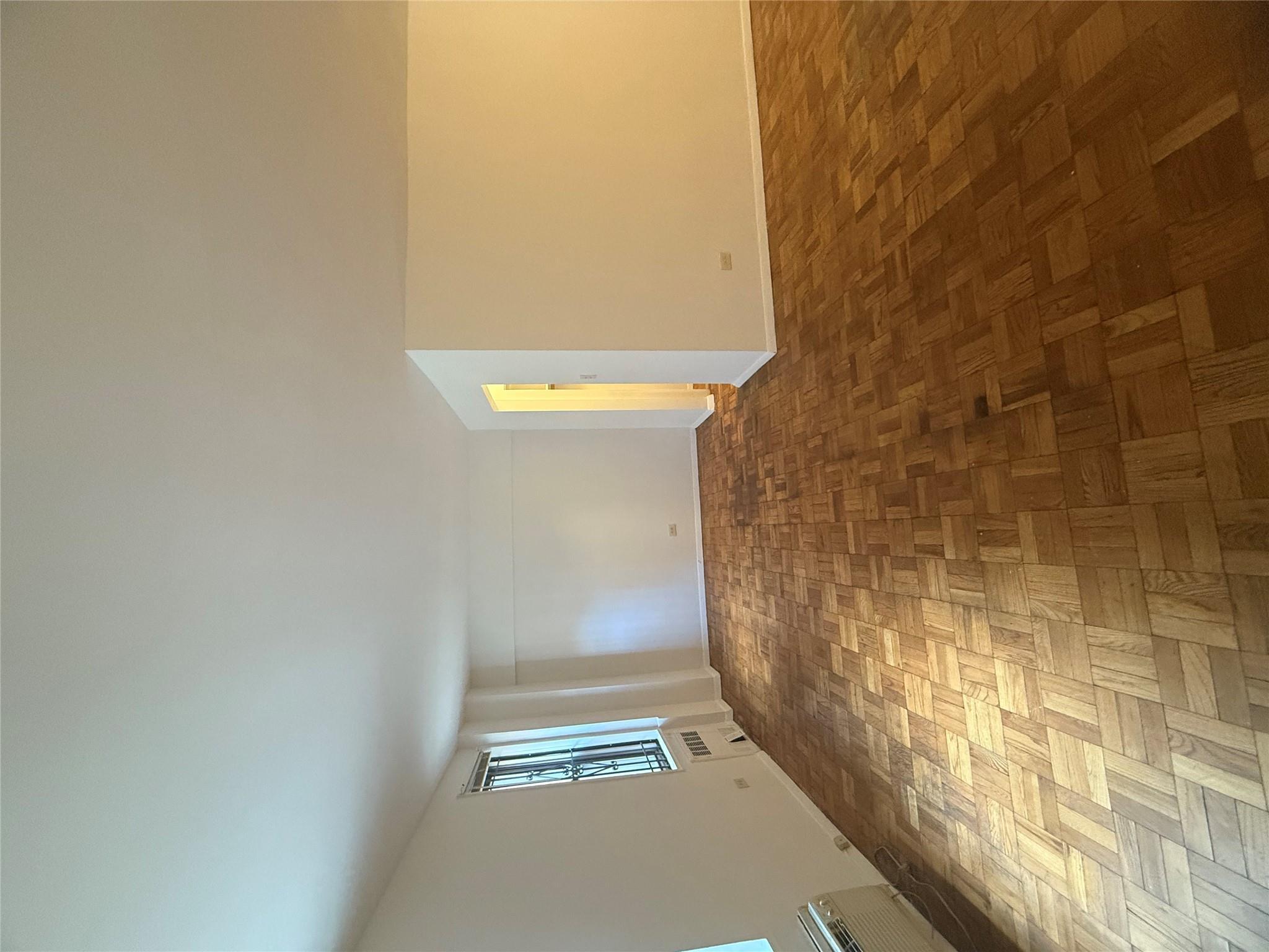 Coop Thwaites  Bronx, NY 10467, MLS-862485-5