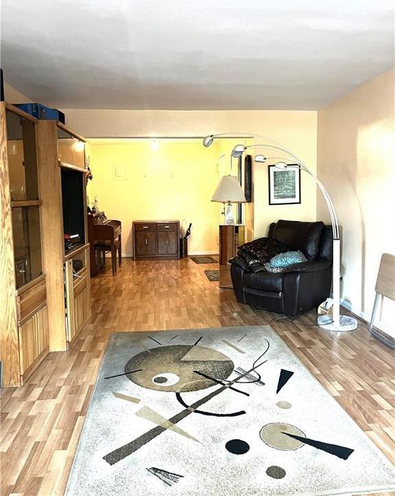 Coop Homecrest Ave  Brooklyn, NY 11235, MLS-862486-2