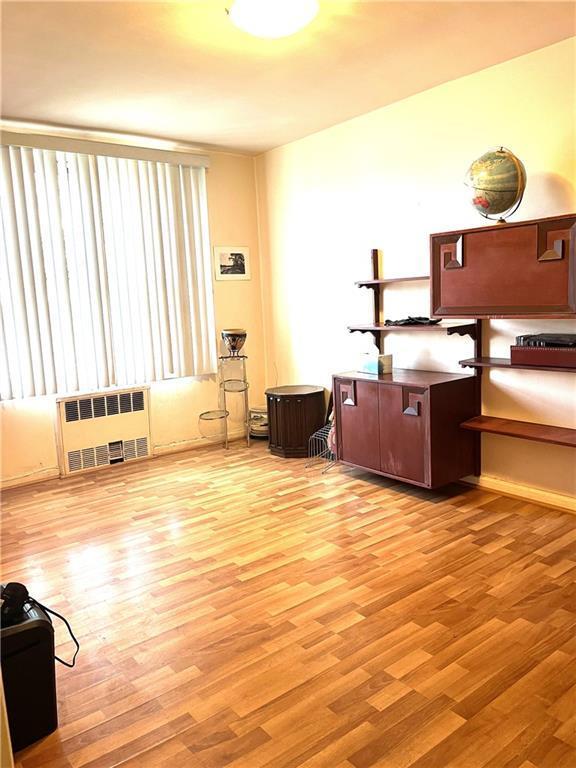 Coop Homecrest Ave  Brooklyn, NY 11235, MLS-862486-8