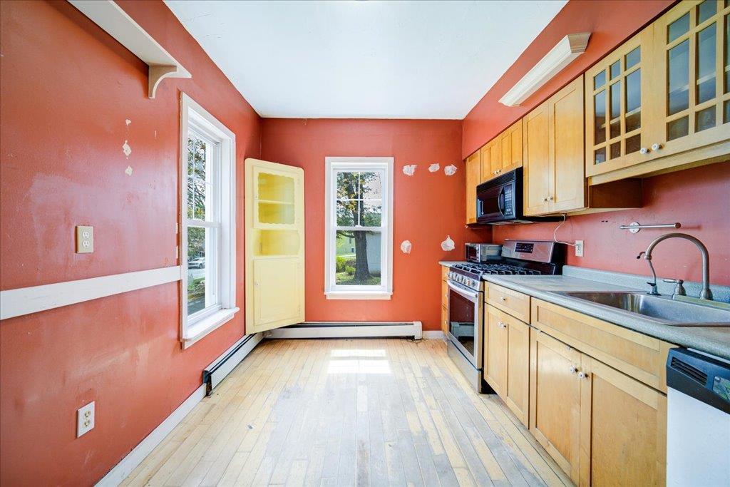 Single Family Hurleyville Main  Sullivan County, NY 12747, MLS-862508-12