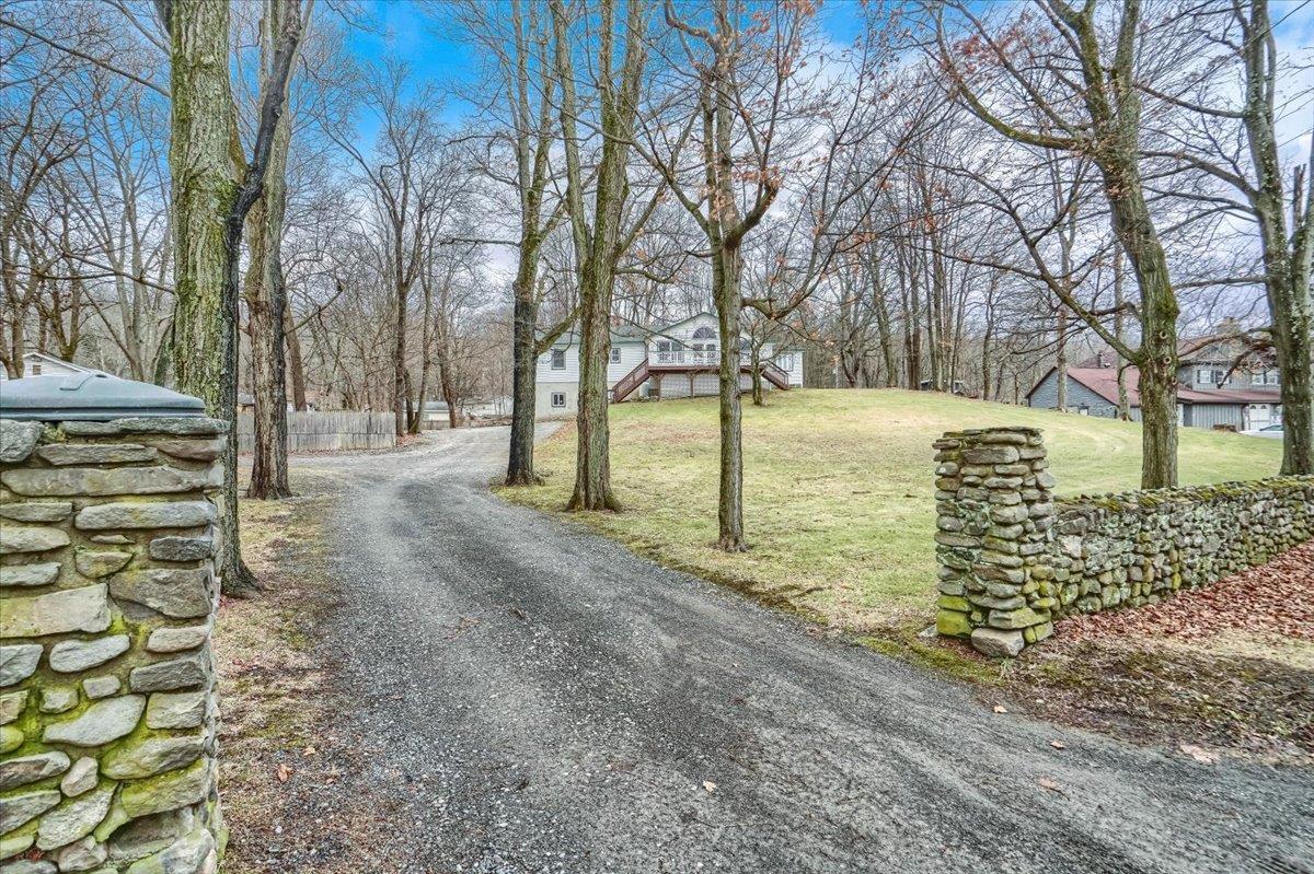 Single Family Mountain Lodge  Orange County, NY 10950, MLS-862513-16