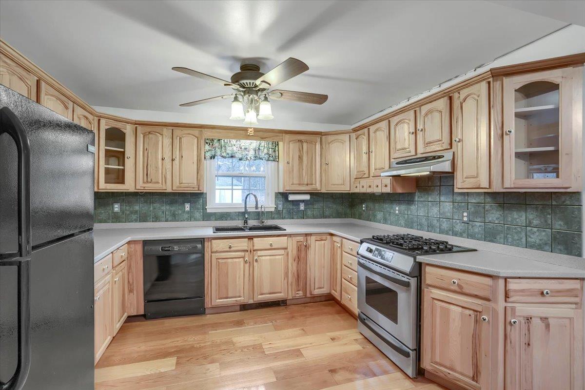 Single Family Mountain Lodge  Orange County, NY 10950, MLS-862513-23
