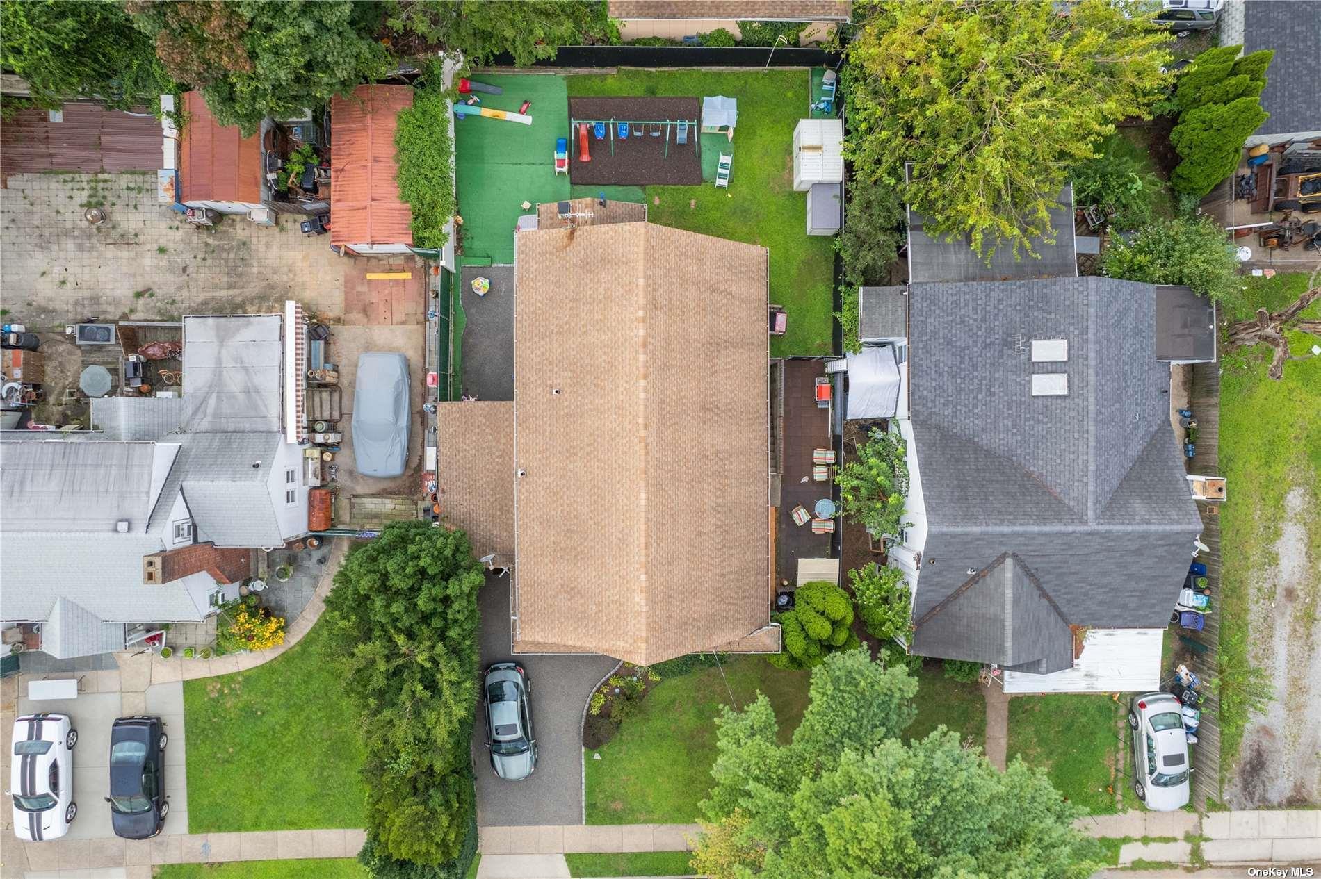 Single Family Myrtle  Nassau County, NY 11590, MLS-862538-17