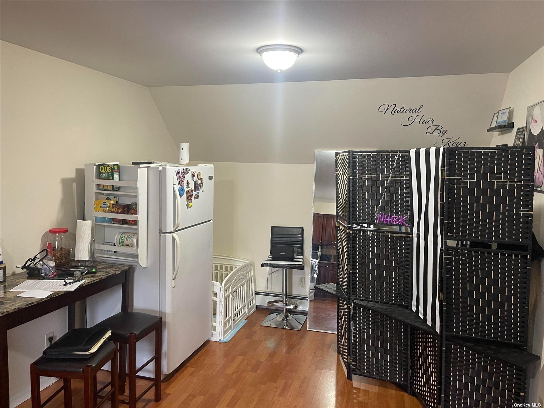 Single Family Myrtle  Nassau County, NY 11590, MLS-862538-26
