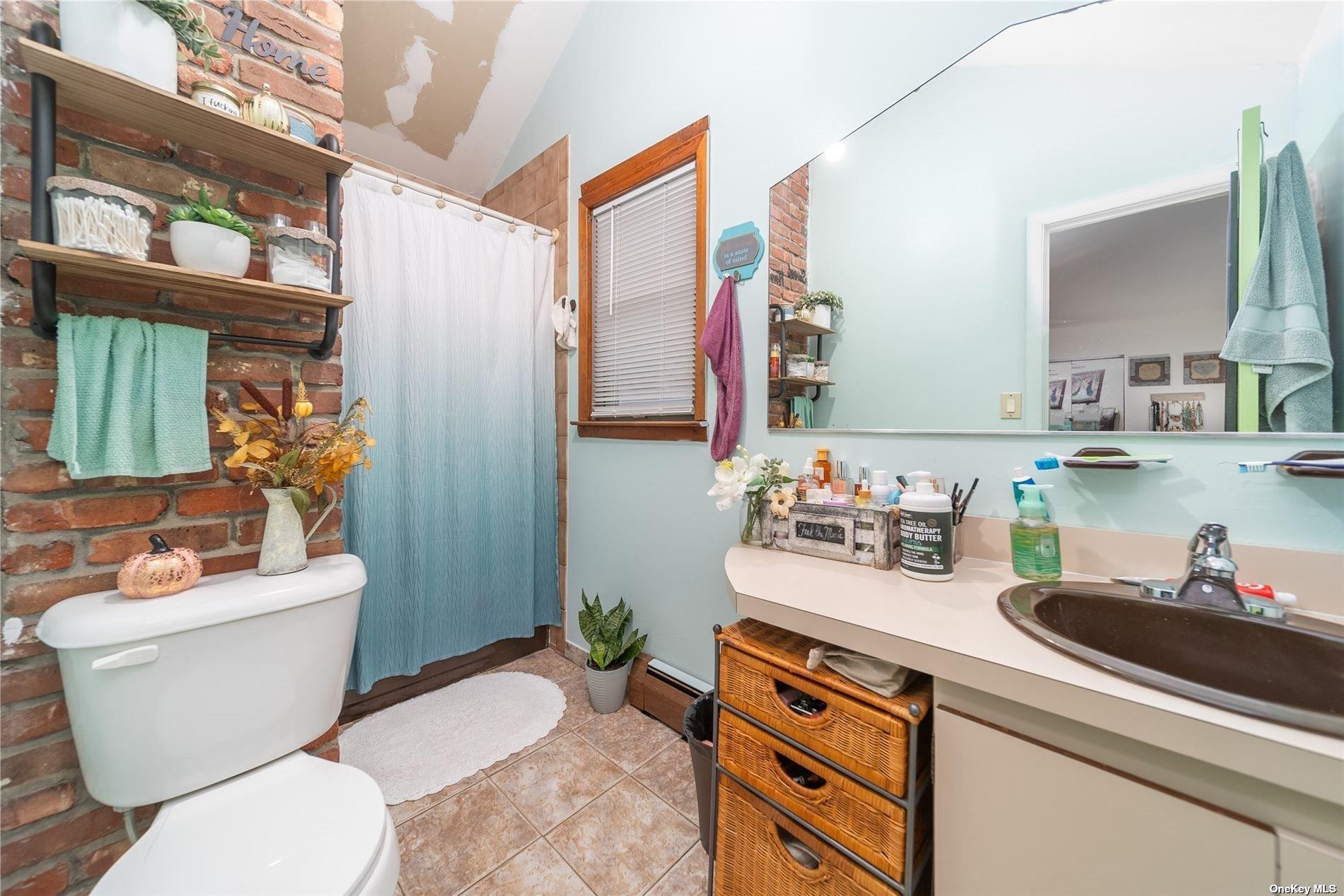 Single Family Myrtle  Nassau County, NY 11590, MLS-862538-9