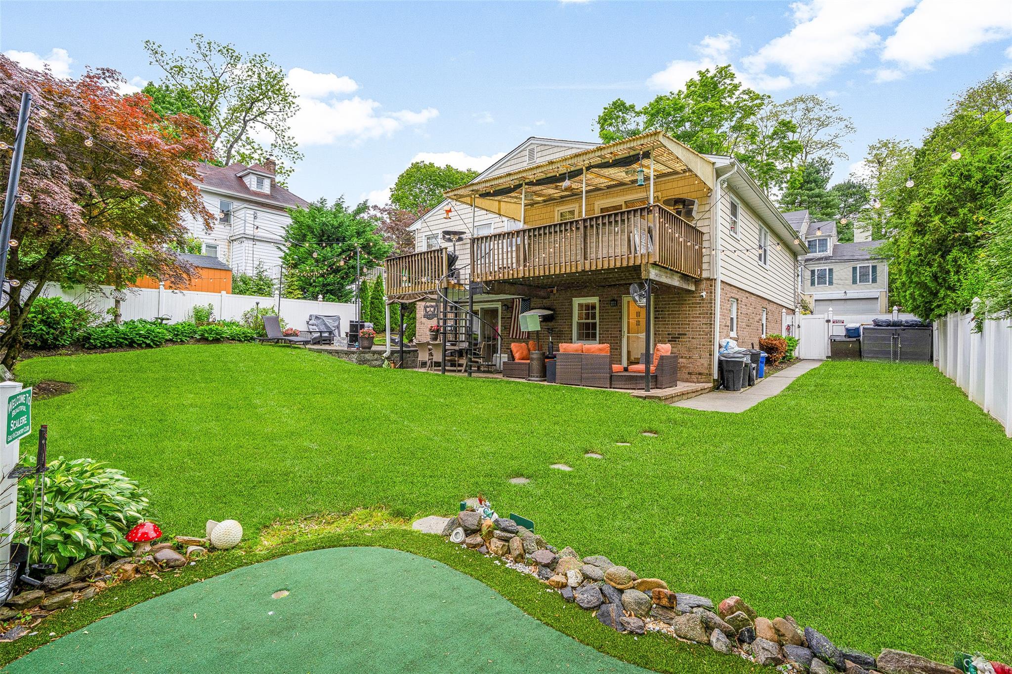 Single Family Cross  Westchester County, NY 10502, MLS-862543-37