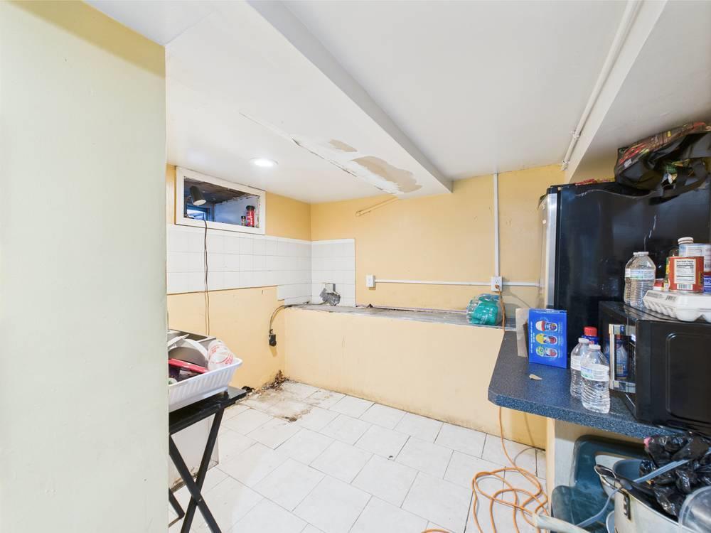 Single Family State  Suffolk County, NY 11798, MLS-862547-17