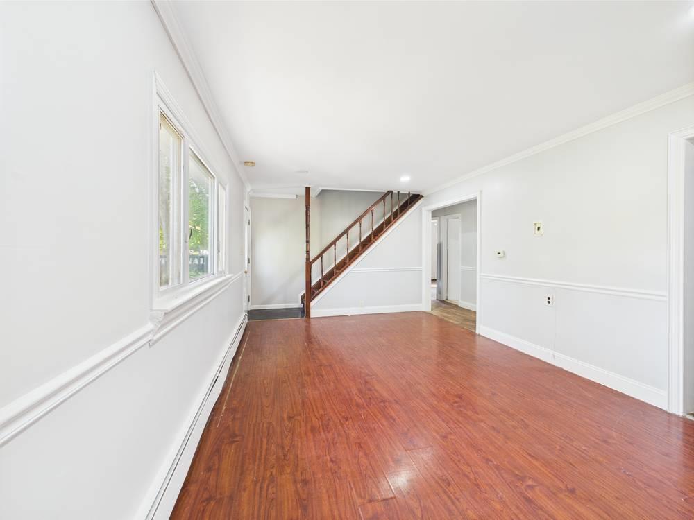 Single Family State  Suffolk County, NY 11798, MLS-862547-3