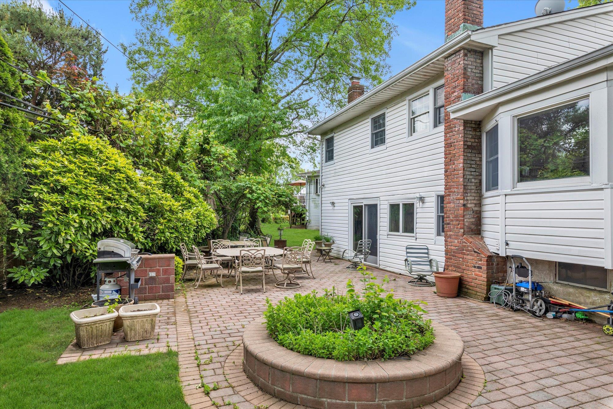Single Family Nottingham  Nassau County, NY 11040, MLS-862554-19