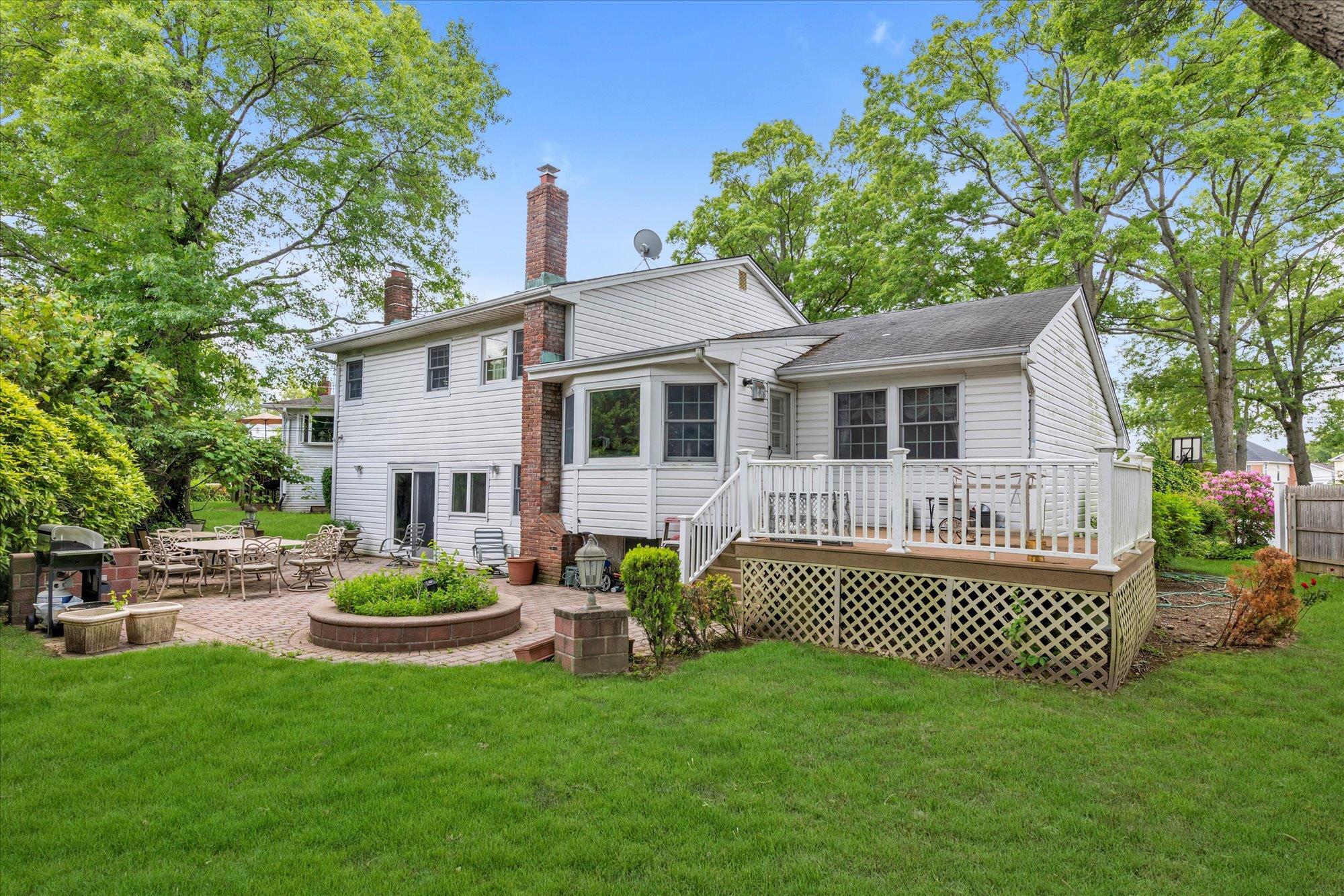 Single Family Nottingham  Nassau County, NY 11040, MLS-862554-21