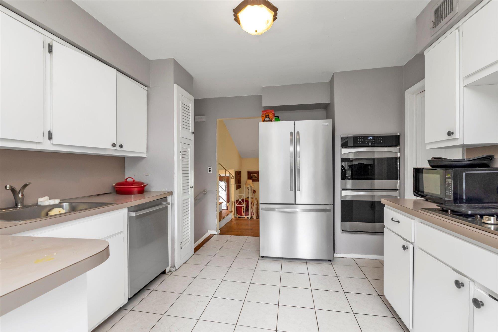 Single Family Nottingham  Nassau County, NY 11040, MLS-862554-7