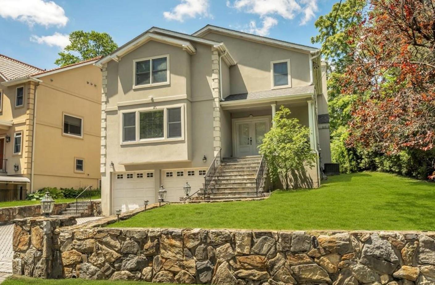 Single Family Ridgeway  Westchester County, NY 10605, MLS-862559-2