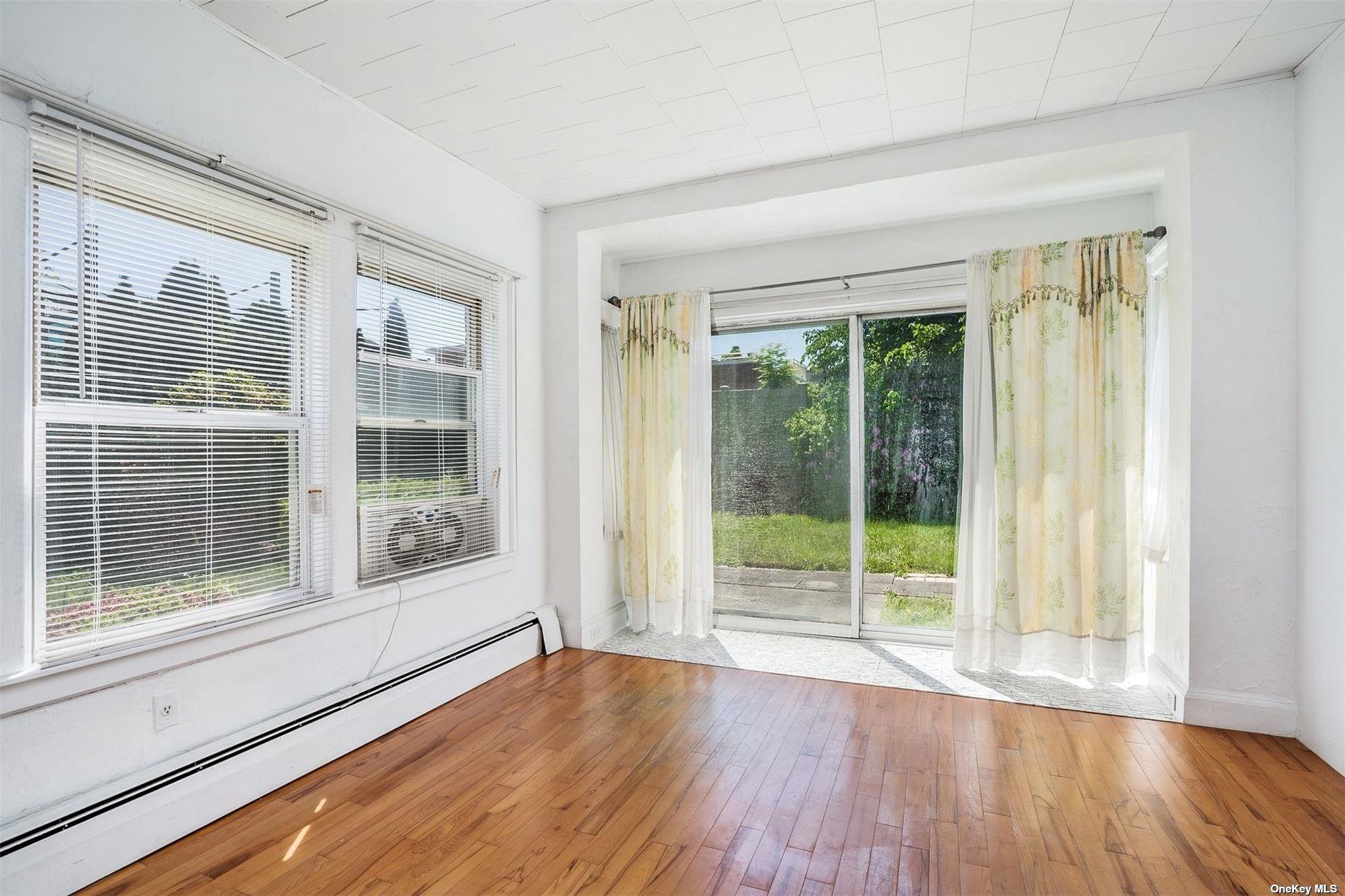 Single Family 69  Queens, NY 11375, MLS-862563-5