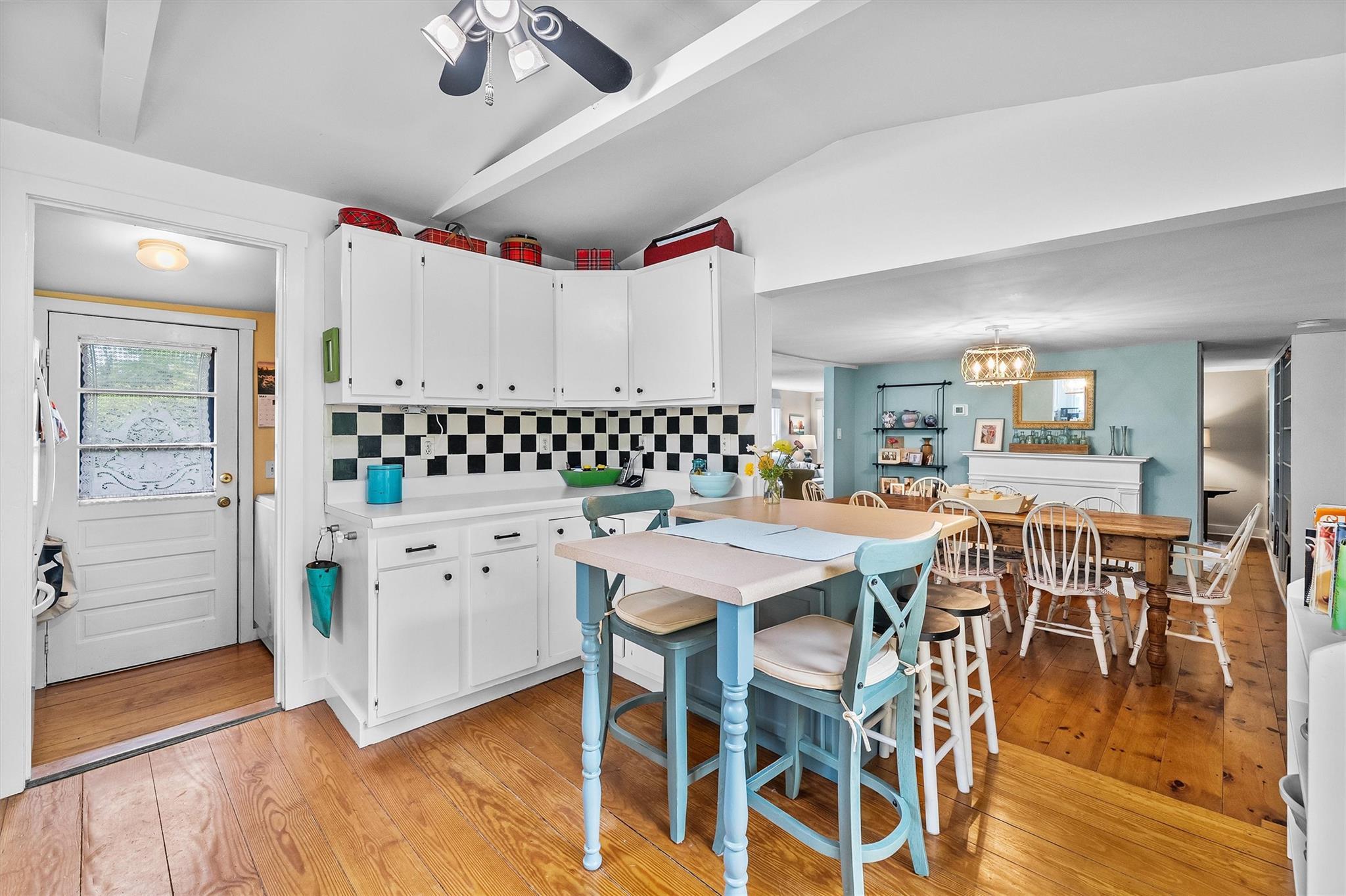 Single Family King  Westchester County, NY 10520, MLS-862566-21