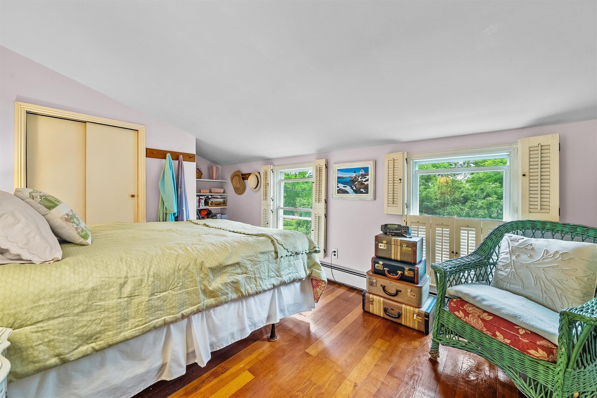 Single Family King  Westchester County, NY 10520, MLS-862566-25