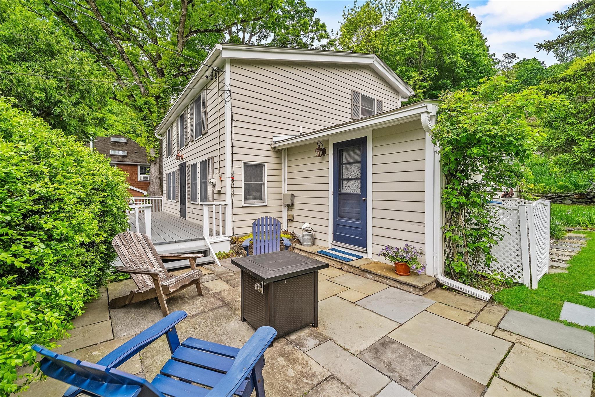 Single Family King  Westchester County, NY 10520, MLS-862566-37