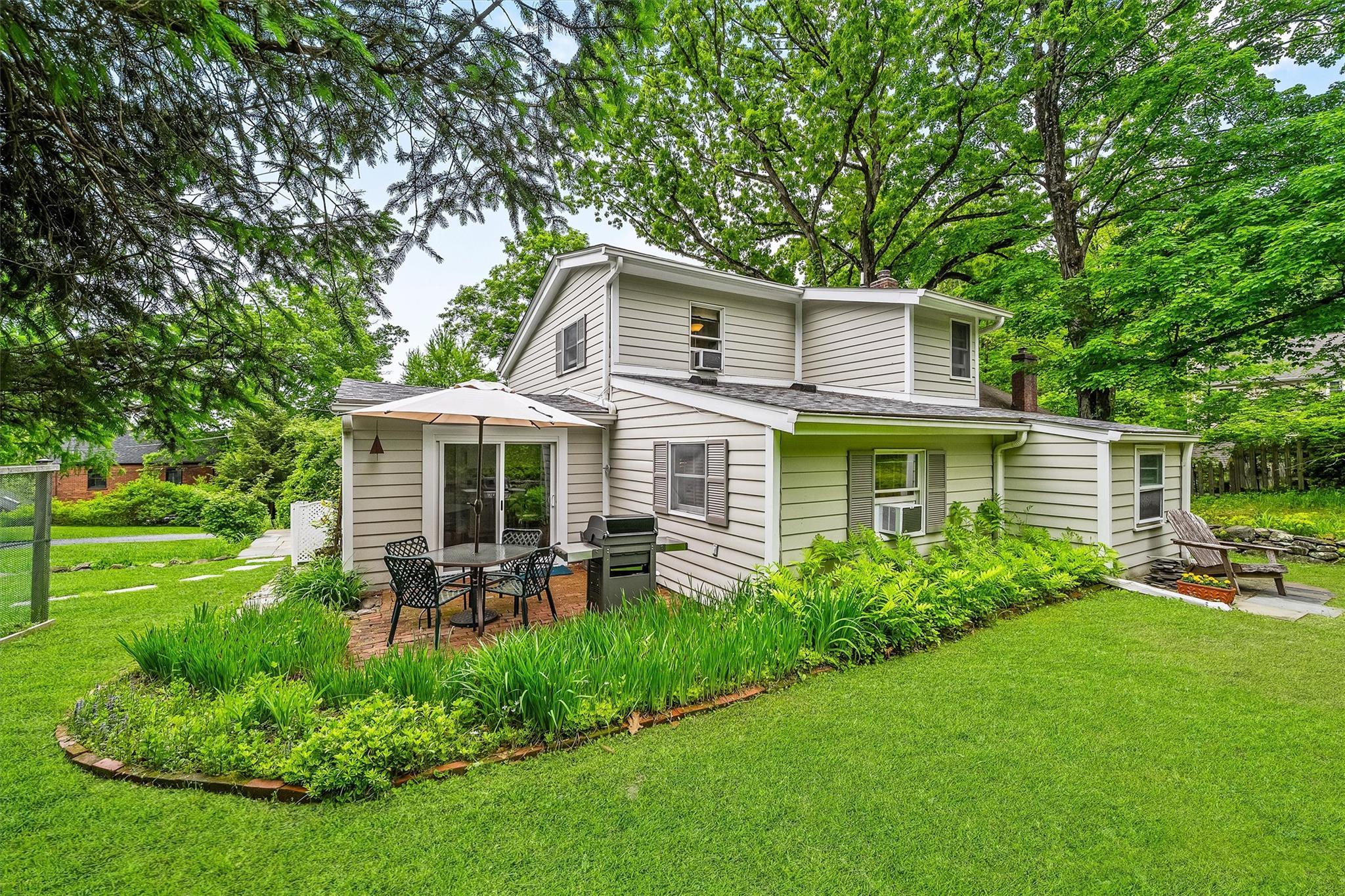 Single Family King  Westchester County, NY 10520, MLS-862566-40