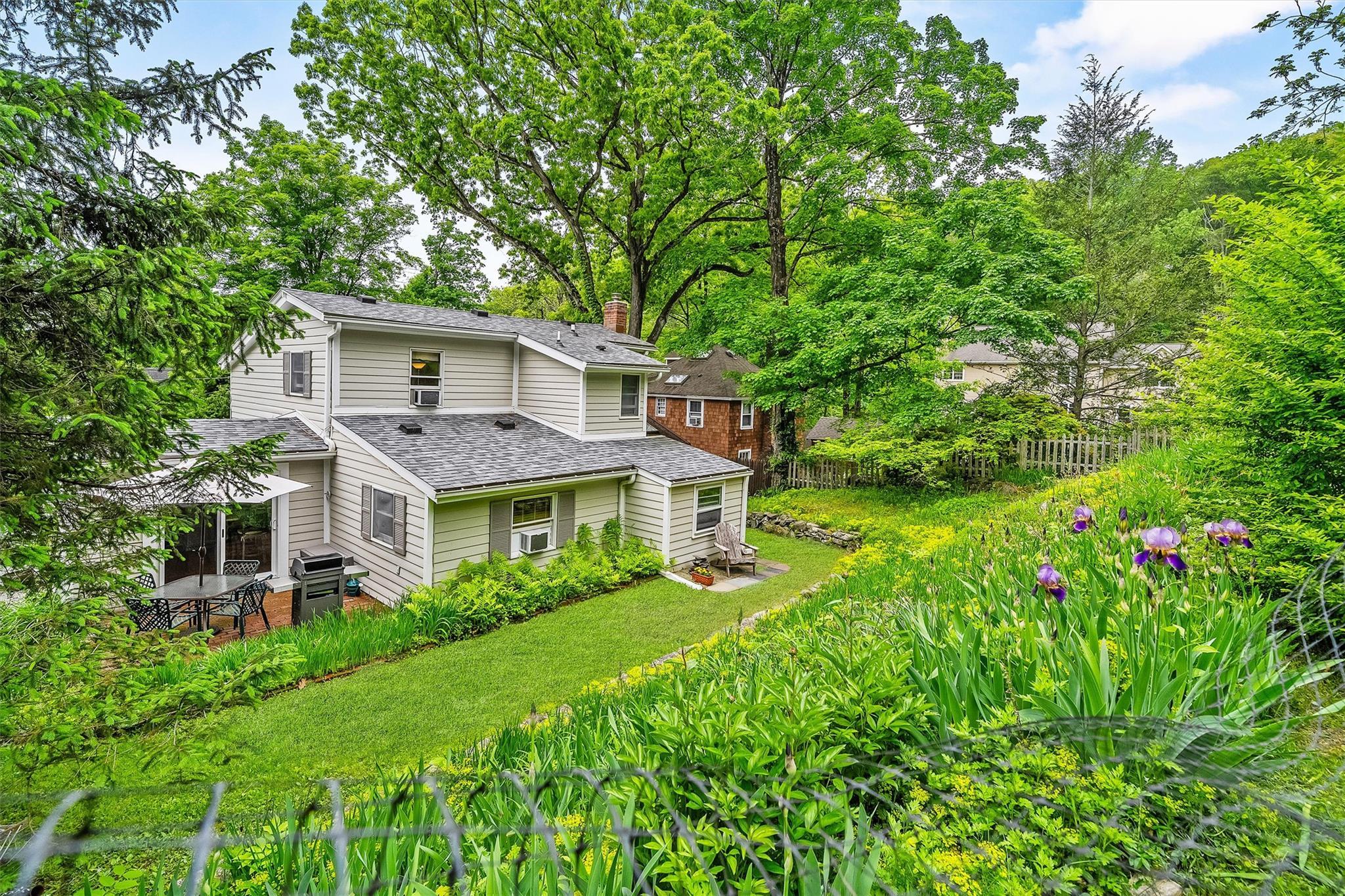 Single Family King  Westchester County, NY 10520, MLS-862566-43