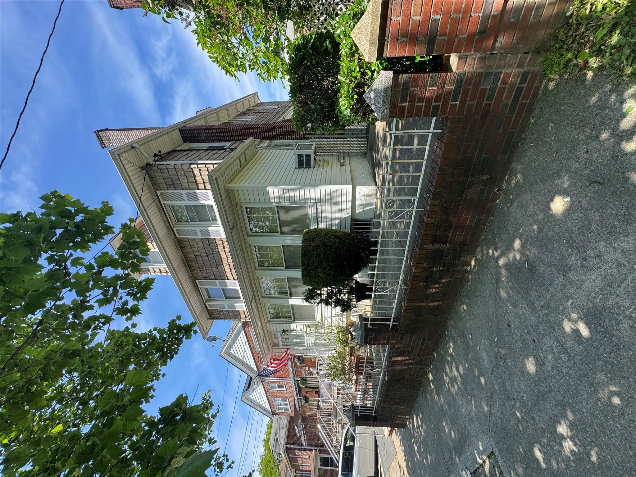 Single Family Van Nest  Bronx, NY 10461, MLS-862574-2