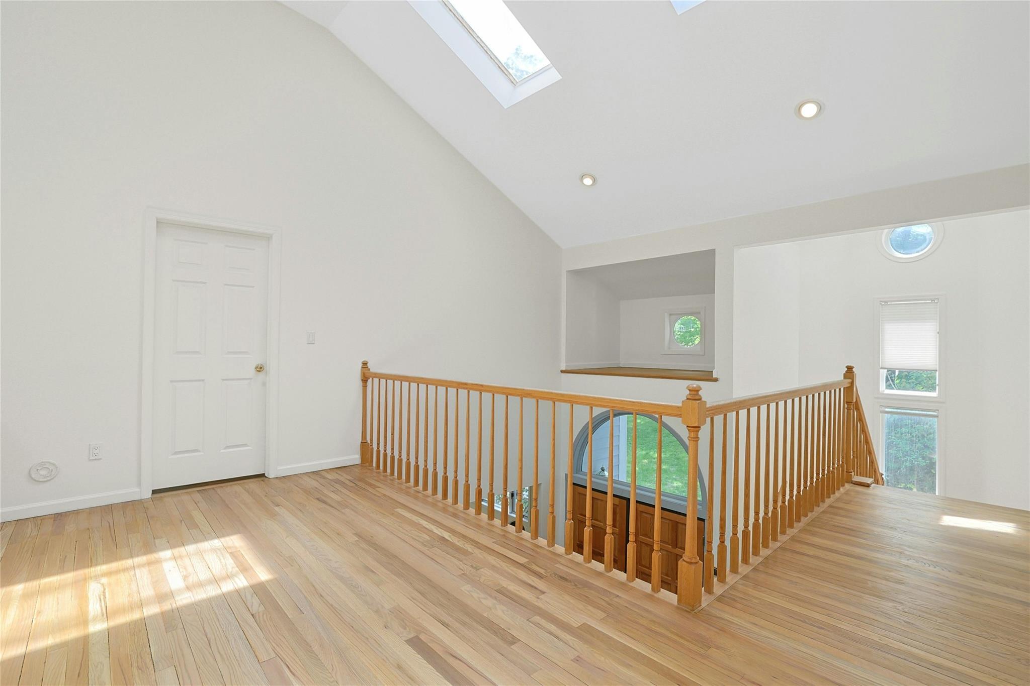 Single Family Cross  Westchester County, NY 10567, MLS-862575-22