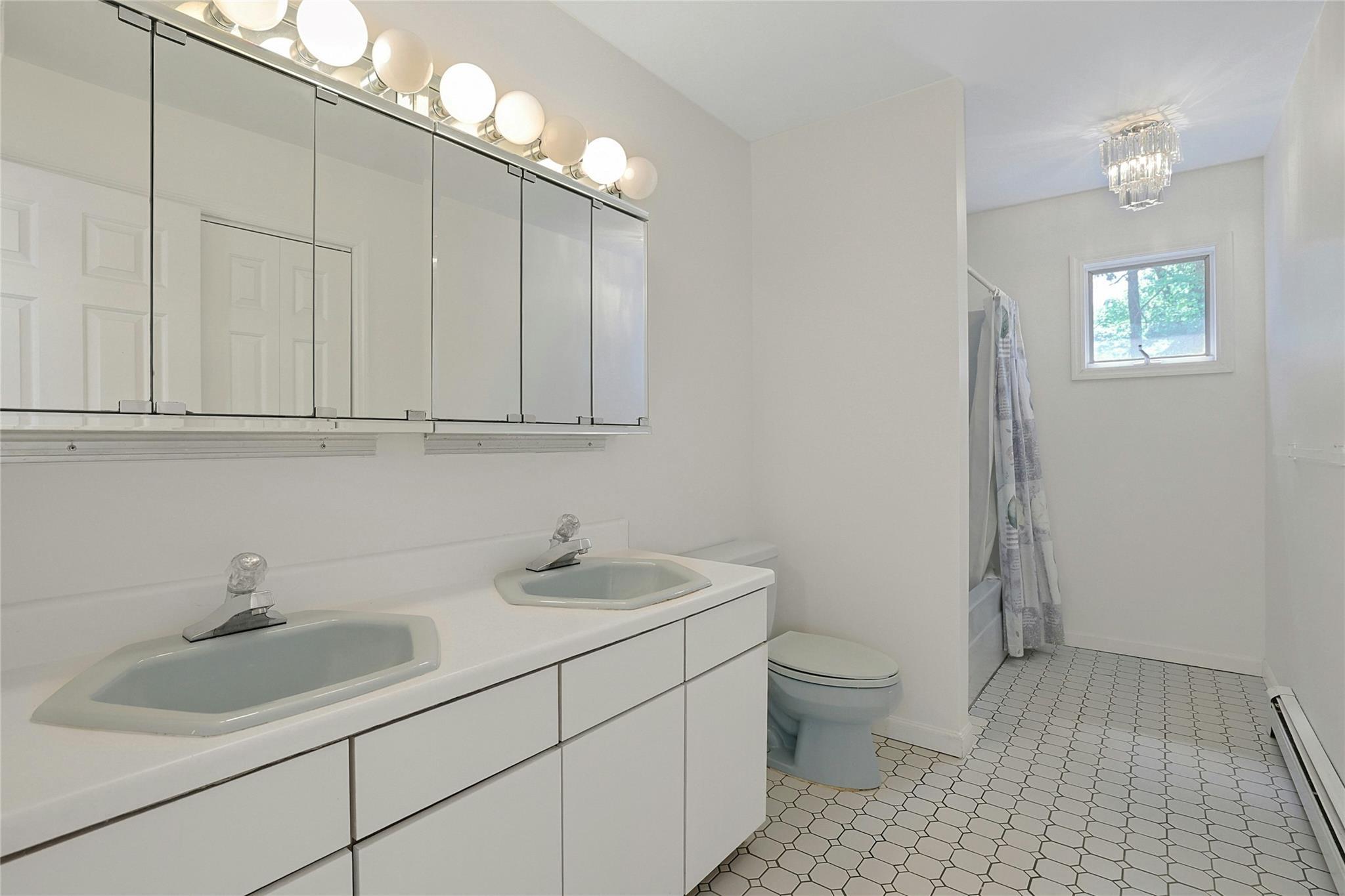 Single Family Cross  Westchester County, NY 10567, MLS-862575-28