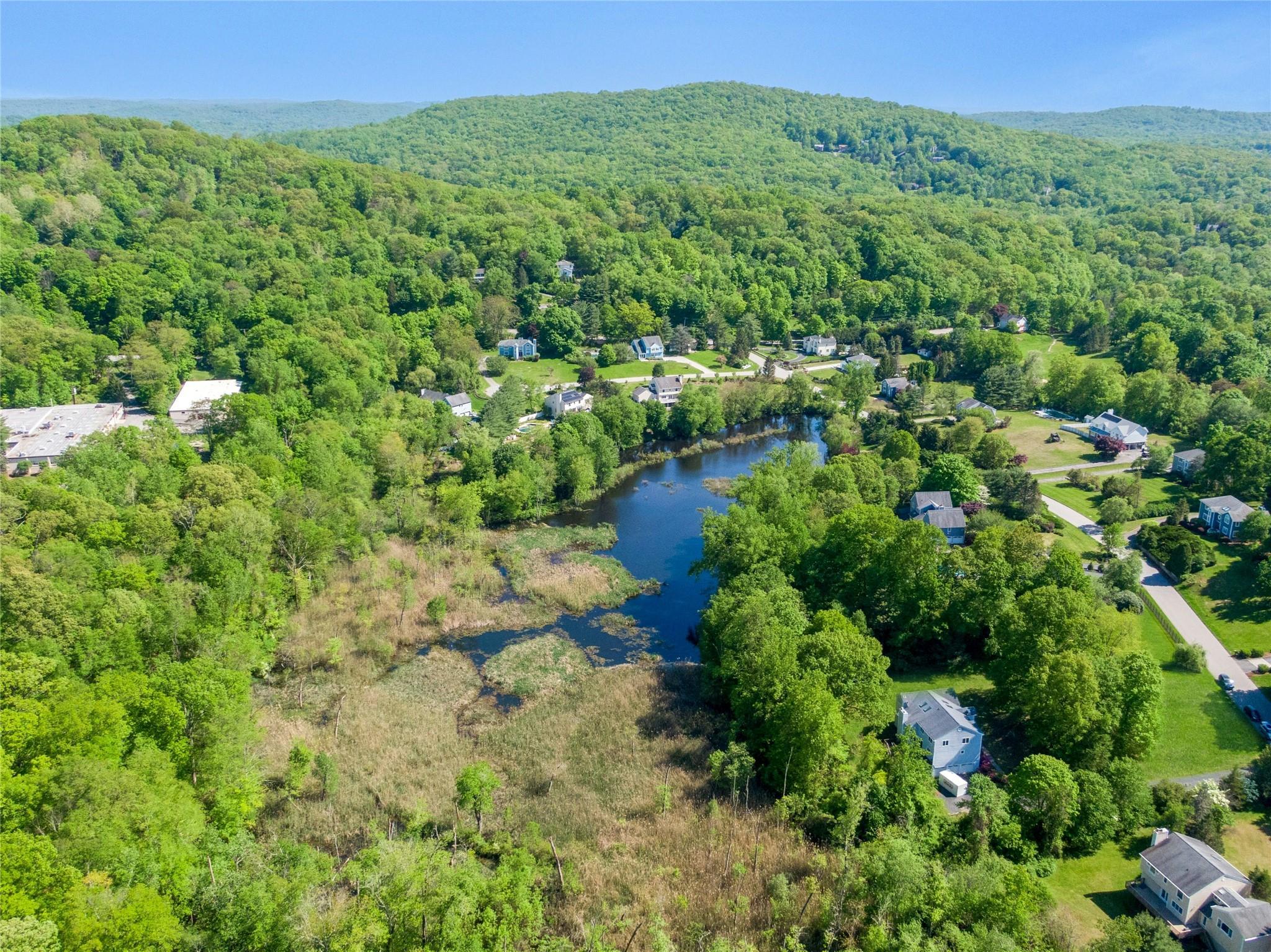 Single Family Cross  Westchester County, NY 10567, MLS-862575-35