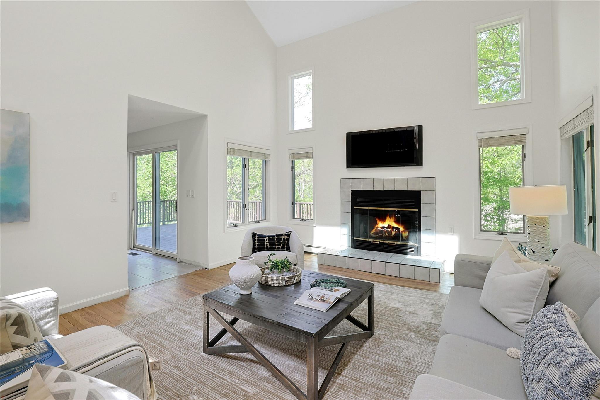 Single Family Cross  Westchester County, NY 10567, MLS-862575-4