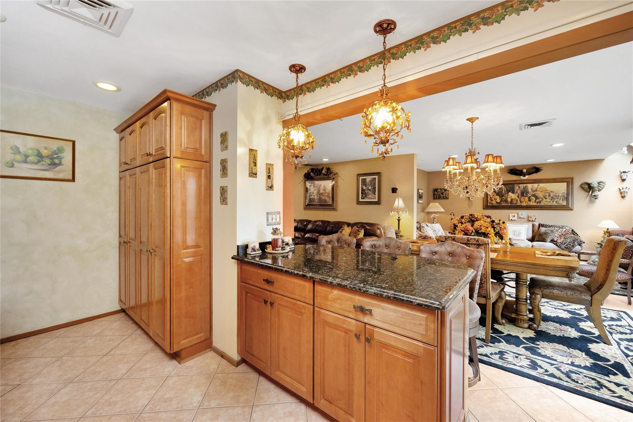 Single Family Oak Brook  Nassau County, NY 11566, MLS-862576-13
